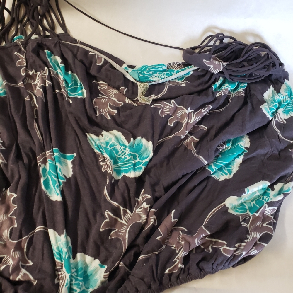 Free People Women's Size S Grey Blue Slouch Neck Strappy Shoulder Floral Top - Picture 2 of 6